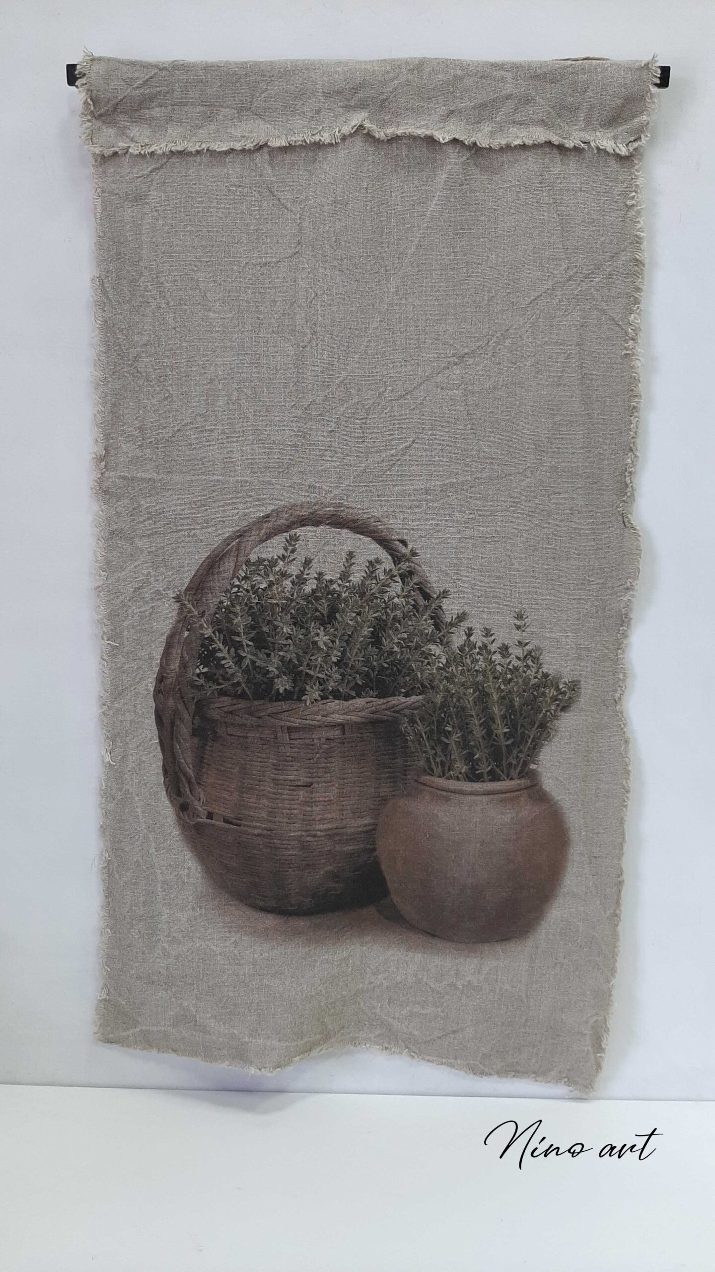 wanddoek-mand-en-pot-tijm Wanddoek de Mand en de pot tijm - Afbeelding 1