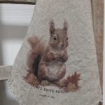 h Gekleurde shabby doek Herfst eekhoorn