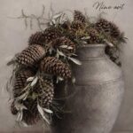X20 de grijze kruik met toef